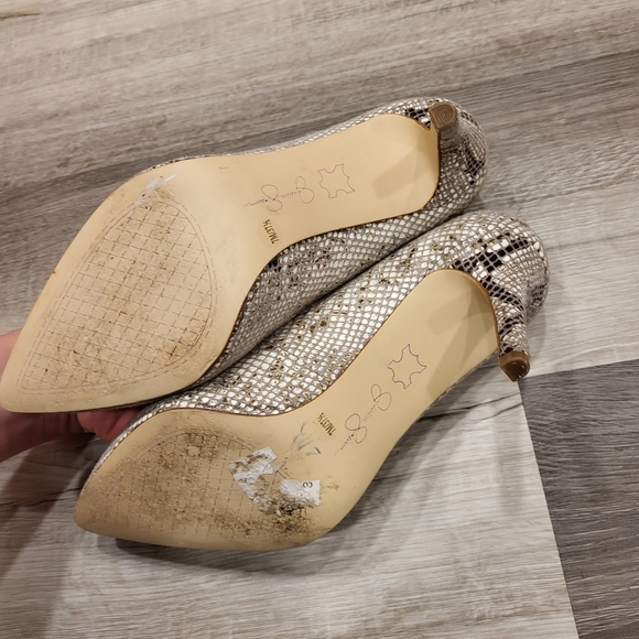 Jessica Simpson size 7 snake print pumps - Picture 7 of 7